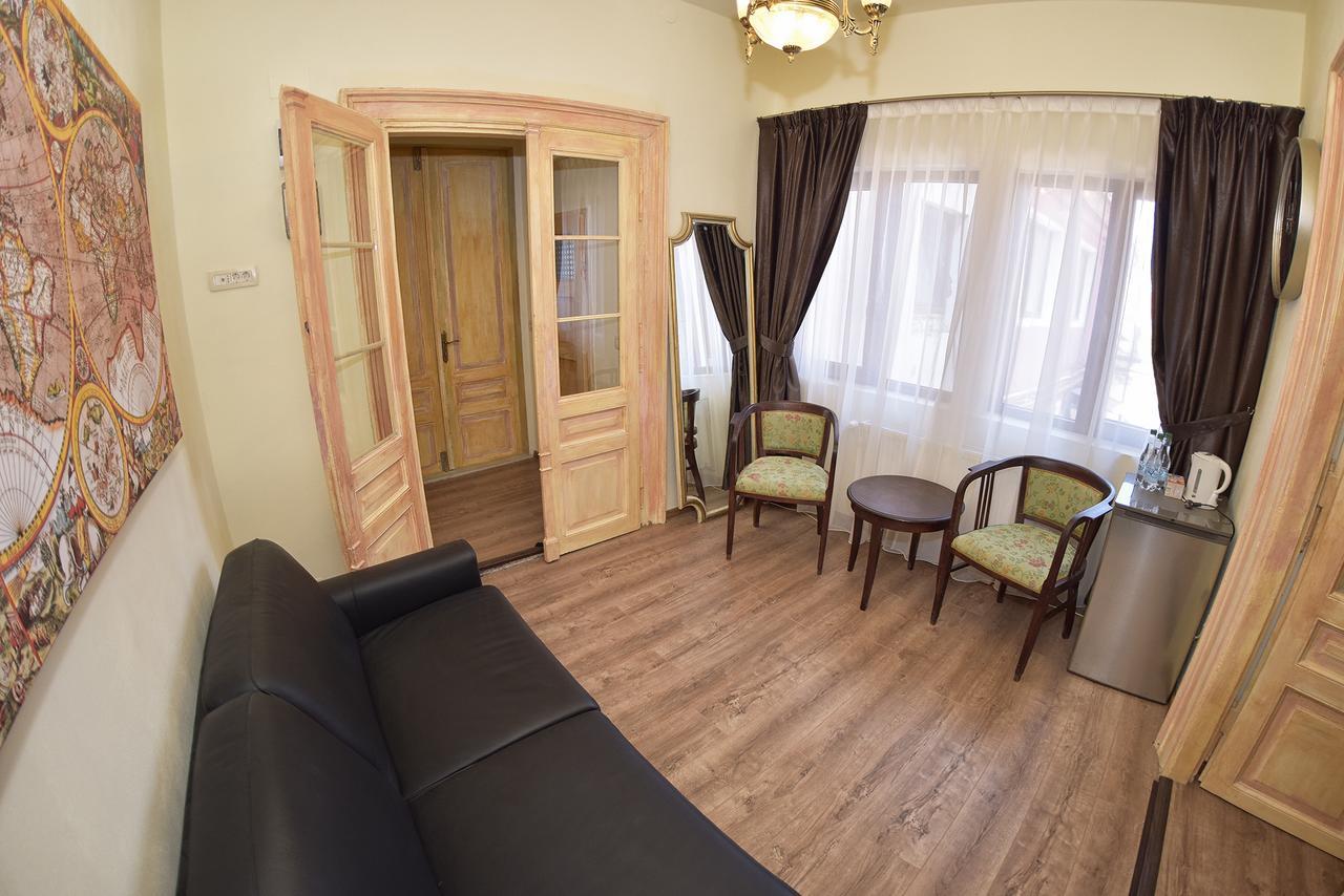 La Maisonnette Braşov Eksteriør billede
